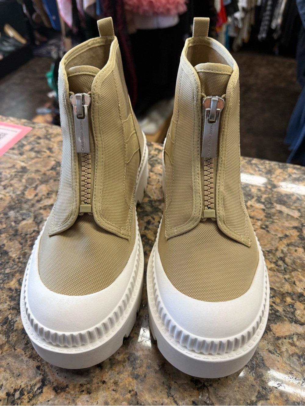 Calvin Klein Jeans Berti Platform Lug Sole Ankle Boots Natural Canvas Zip size 9